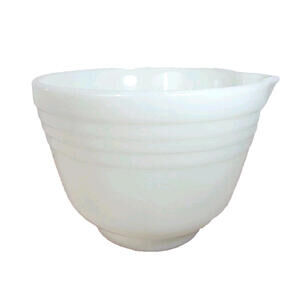 Vintage Pyrex White Milk Glass Hamilton Beach #15 Ribbed Mixing Batter Bowl